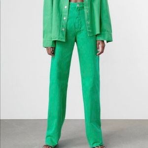 NEW WITH TAGS Green Full Length High Rise Pants